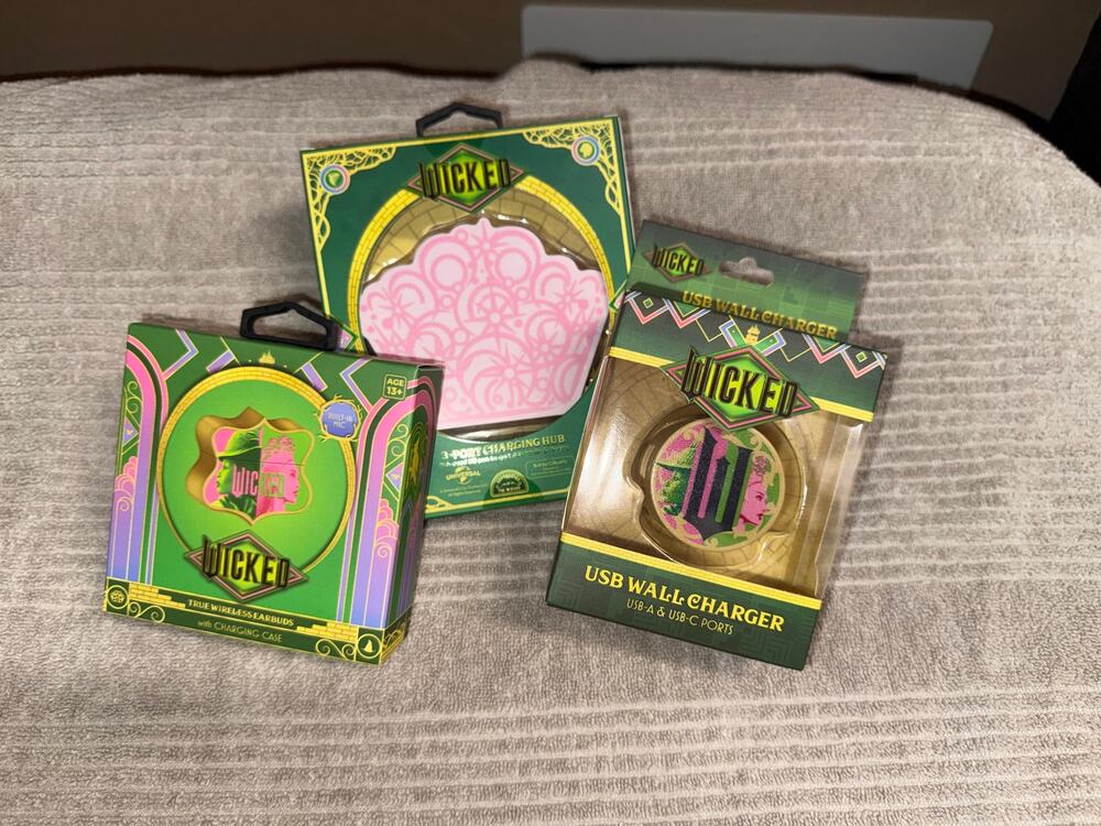 Wicked wall charger/charging hub/airbuds Bundle of 3 Glenda Broadway Musical